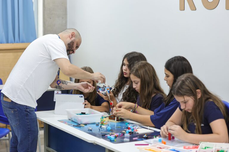 CURSO DE ROBÓTICA-16