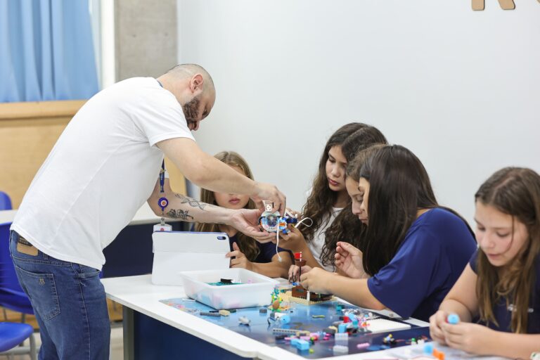 CURSO DE ROBÓTICA-17